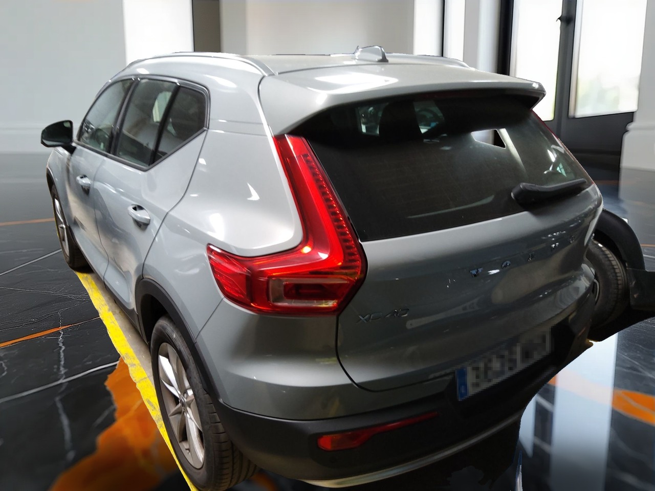 Foto 2 de VOLVO XC40 2023 en venta en CSV Motor VALDEFUENTES