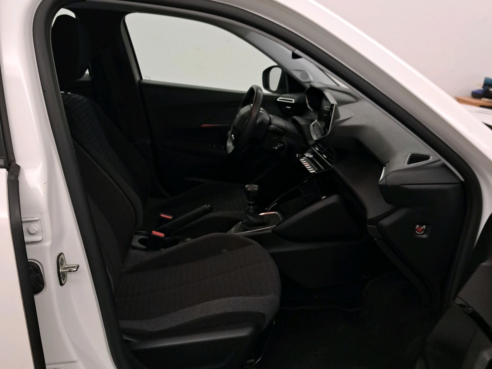 Foto 6 de PEUGEOT 2008 2022 en venta en CSV Motor VALDEFUENTES