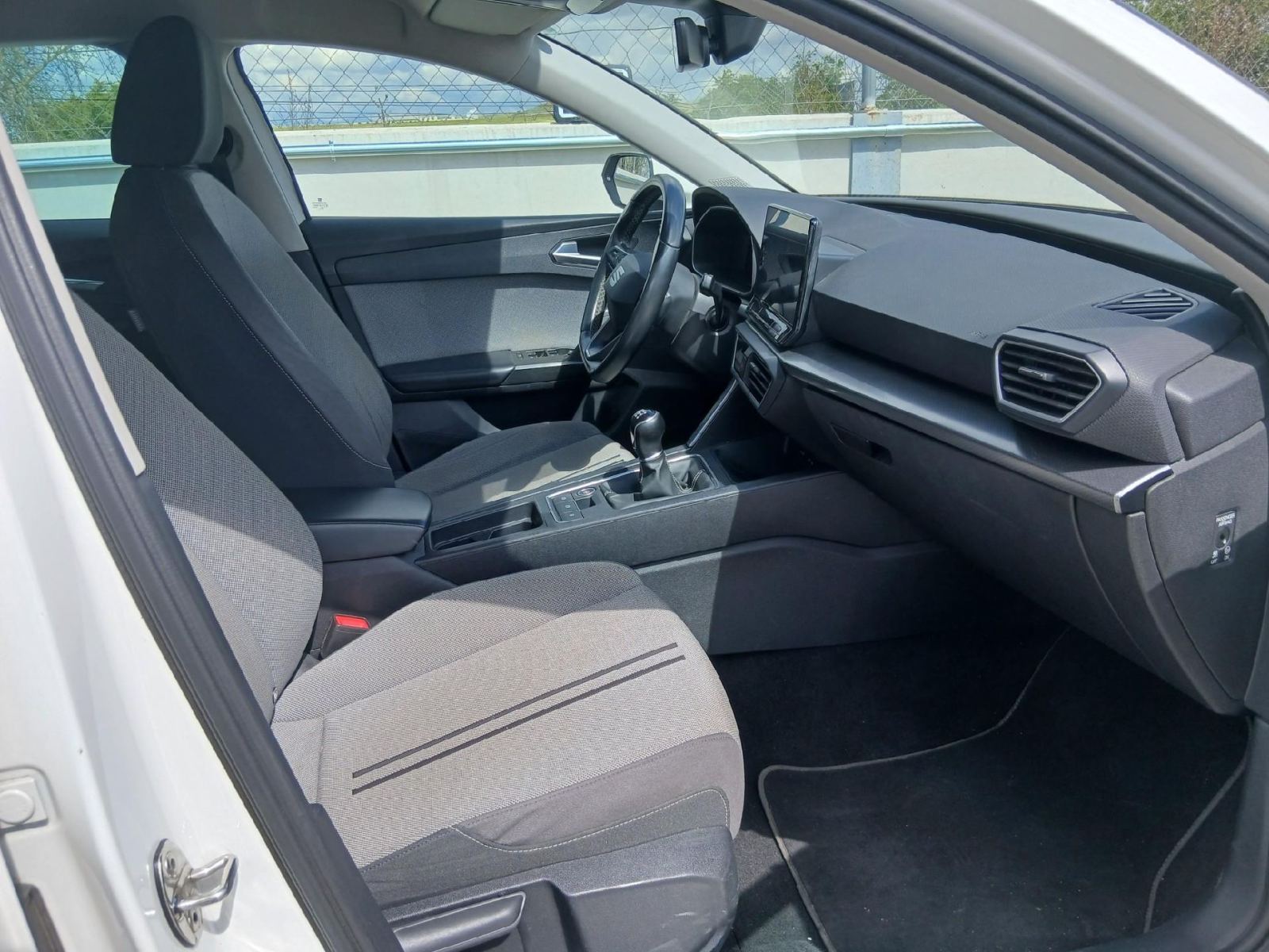 Foto 5 de SEAT LEÓN 2020 en venta en CSV Motor VALDEFUENTES