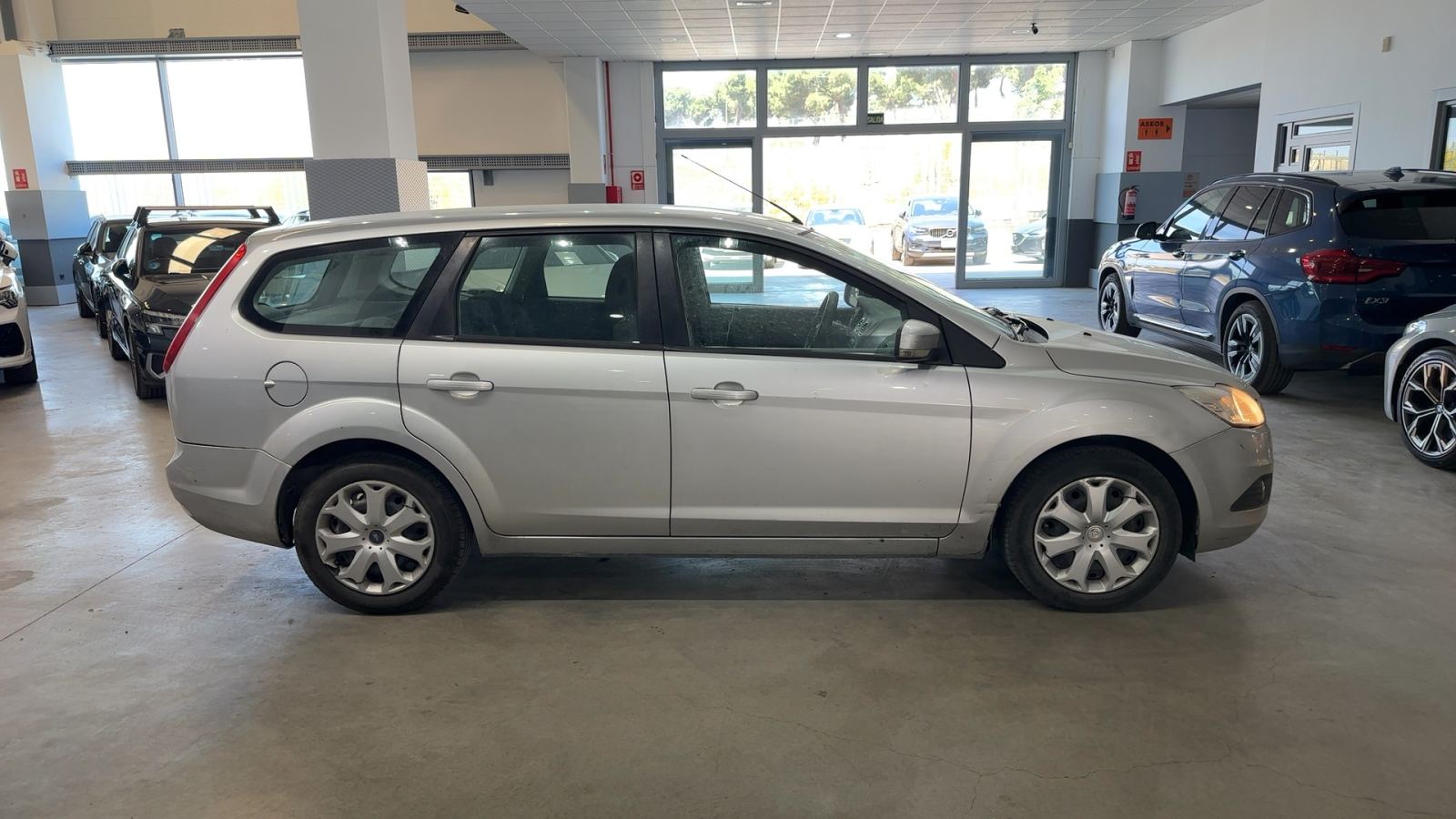 FORD FOCUS — perfil lateral derecho | CSV Motor VALDEFUENTES