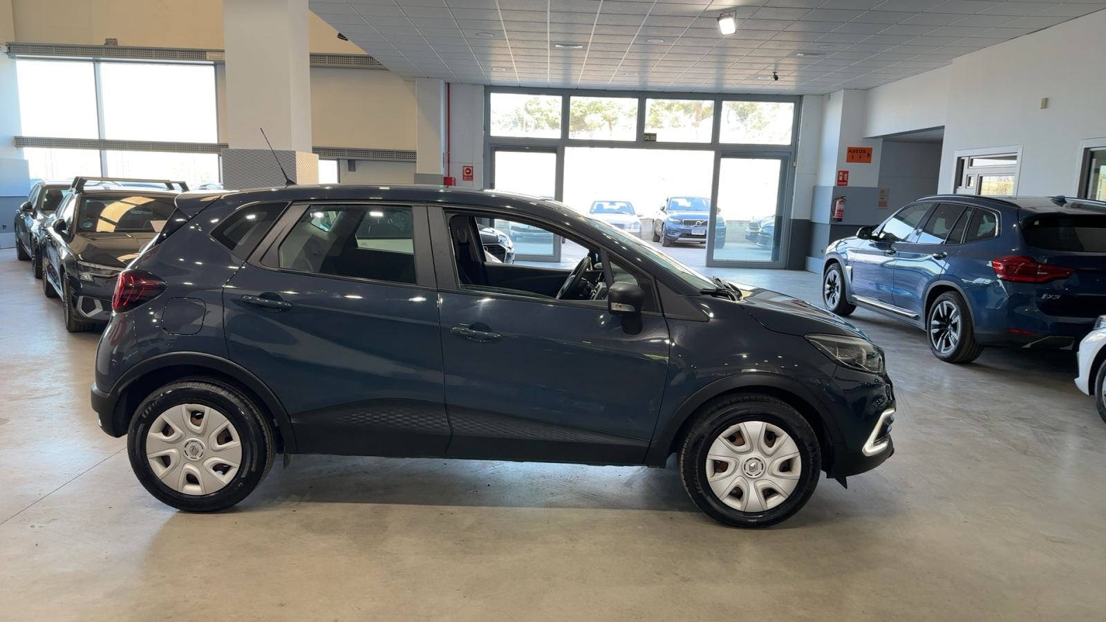 RENAULT CAPTUR — perfil lateral derecho | CSV Motor VALDEFUENTES