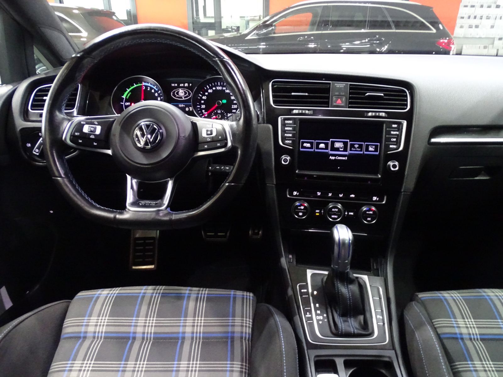 Foto 8 de VOLKSWAGEN GOLF 2016 en venta en CSV Motor VALDEFUENTES