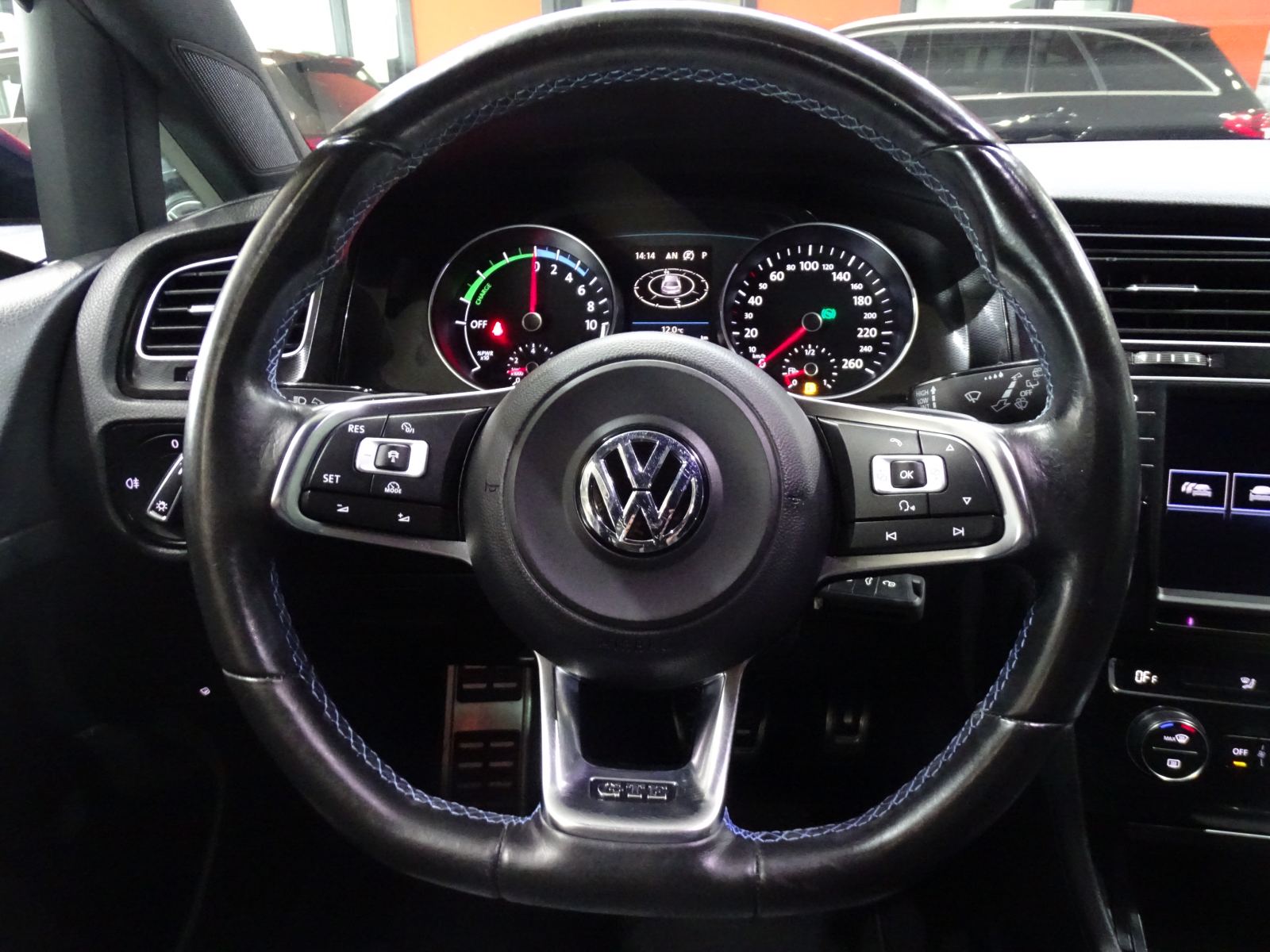 Foto 9 de VOLKSWAGEN GOLF 2016 en venta en CSV Motor VALDEFUENTES
