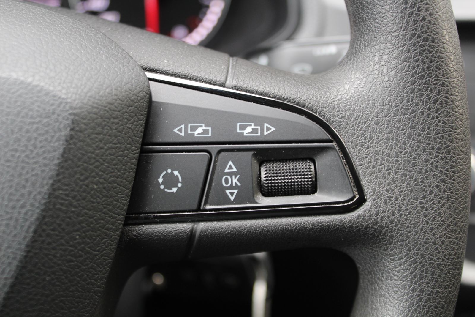 Foto 10 de SEAT IBIZA 2019 en venta en CSV Motor VALDEFUENTES