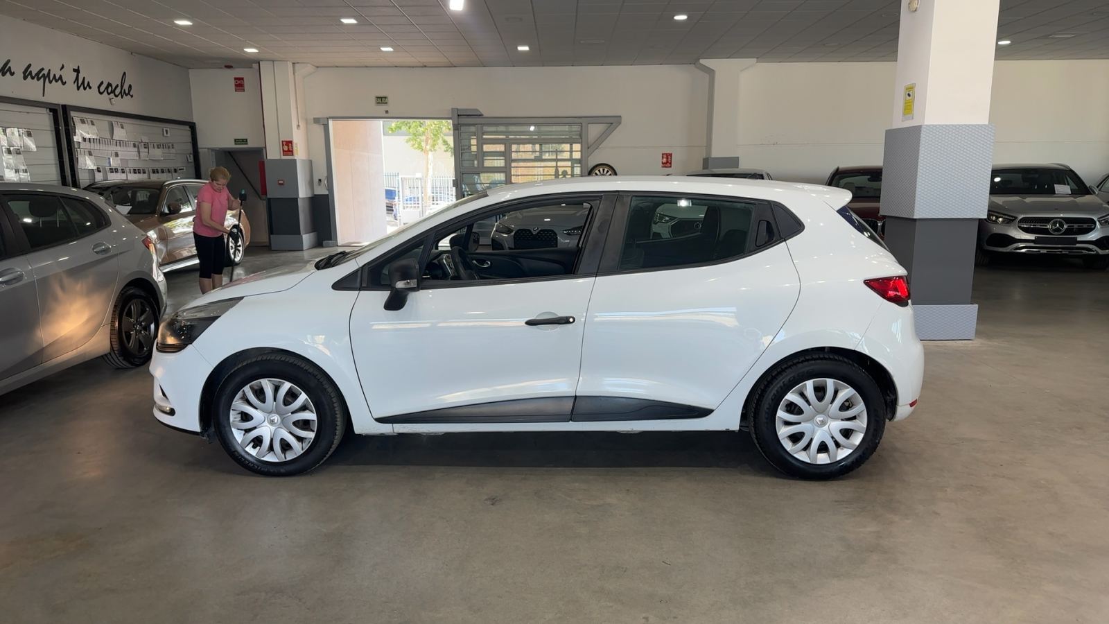 RENAULT CLIO — perfil lateral derecho | CSV Motor VALENCIA