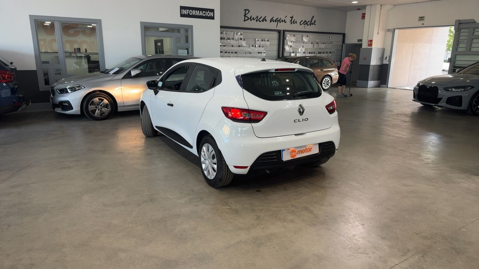 RENAULT CLIO — vista 3/4 trasera izquierda | CSV Motor VALENCIA