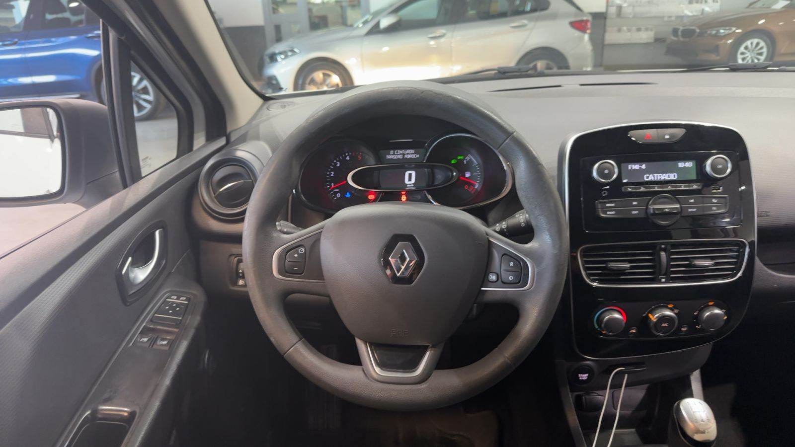 RENAULT CLIO — detalle del volante | CSV Motor VALENCIA