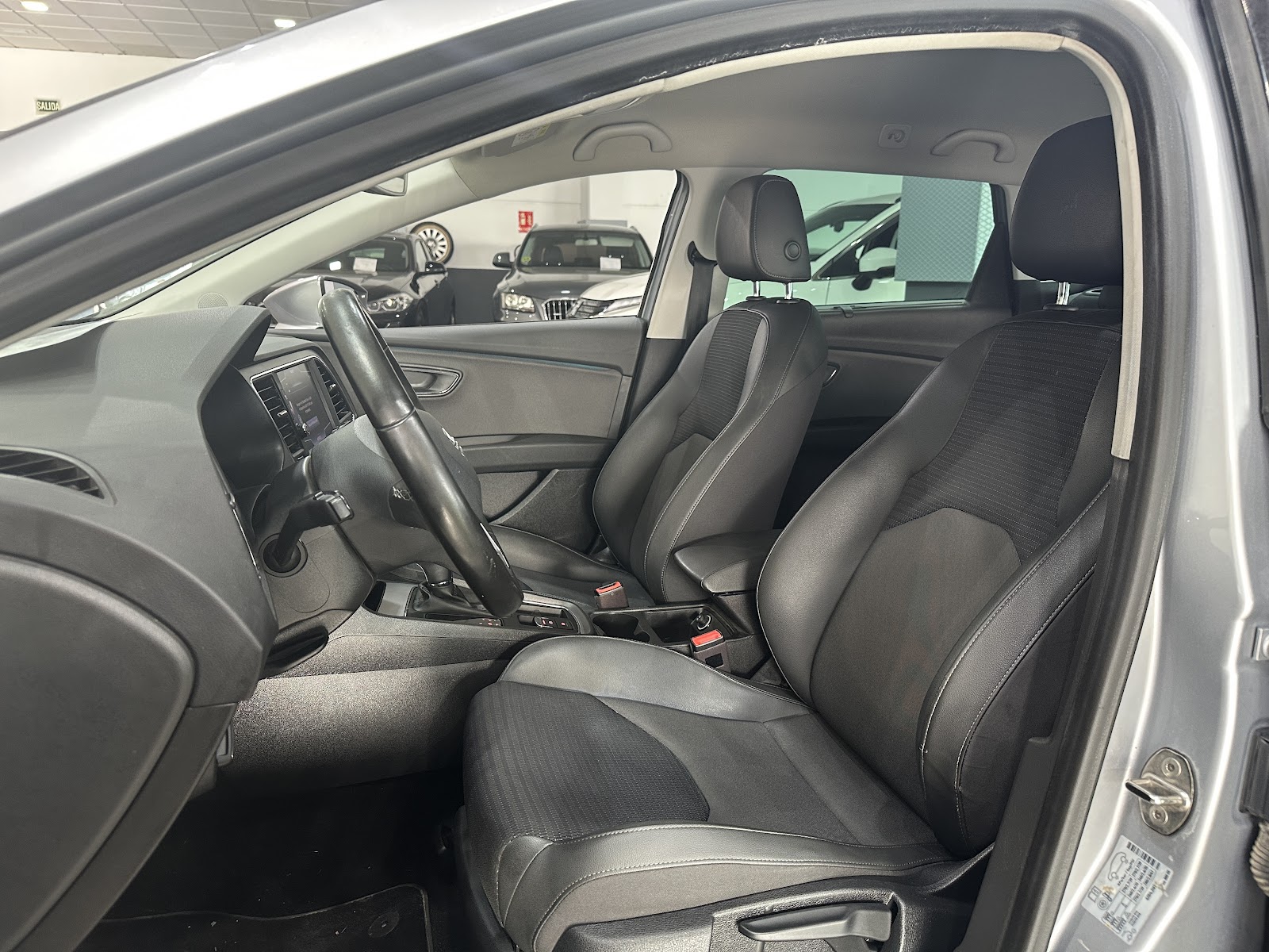Foto 9 de SEAT LEON 2020 en venta en CSV Motor BARCELONA