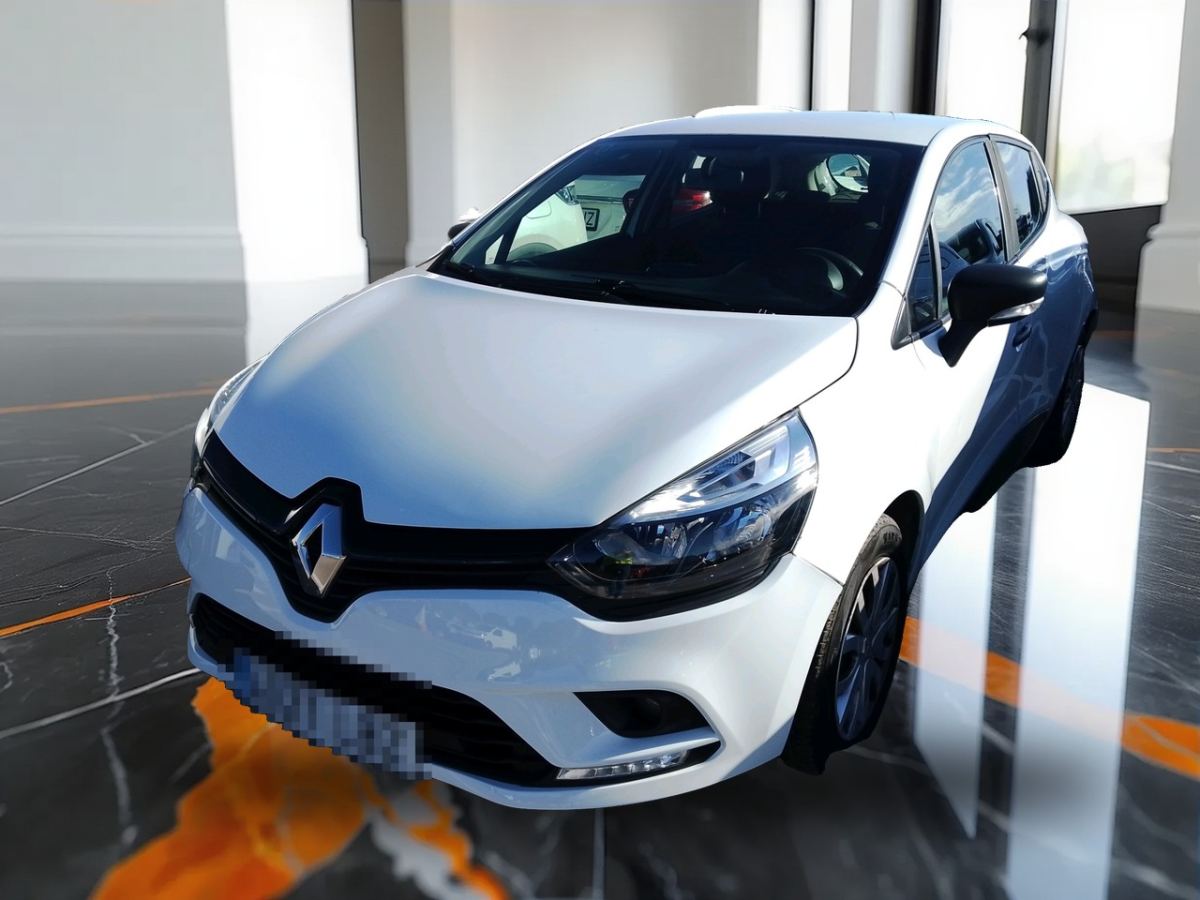 Foto 18 de RENAULT CLIO 2019 en venta en CSV Motor VALDEFUENTES