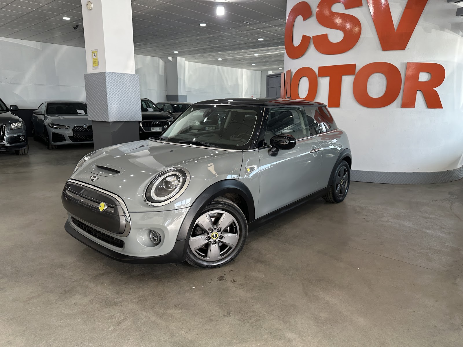 Foto 2 de MINI MINI 2020 en venta en CSV Motor VALDEFUENTES