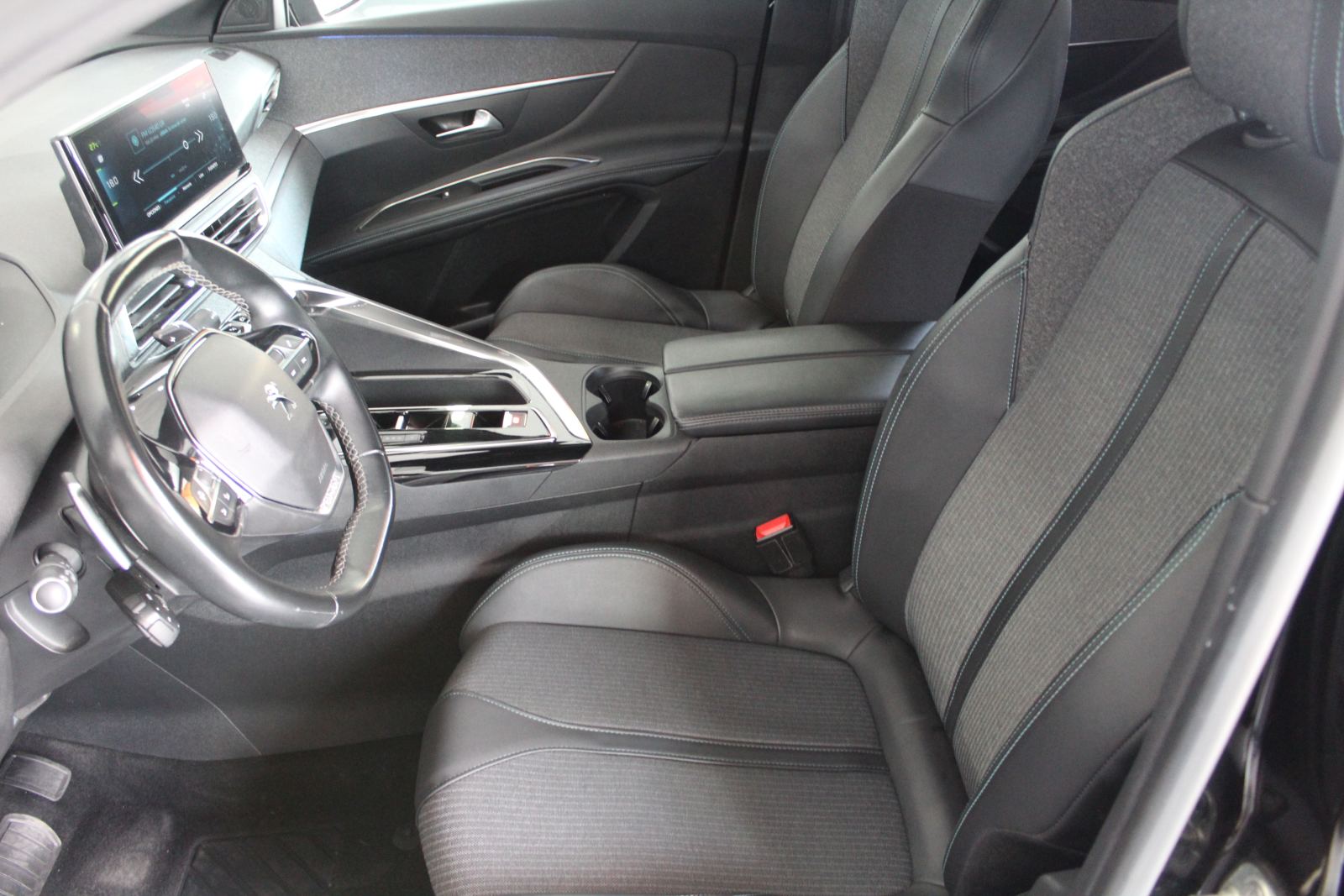 Foto 9 de PEUGEOT 3008 2023 en venta en CSV Motor BARCELONA