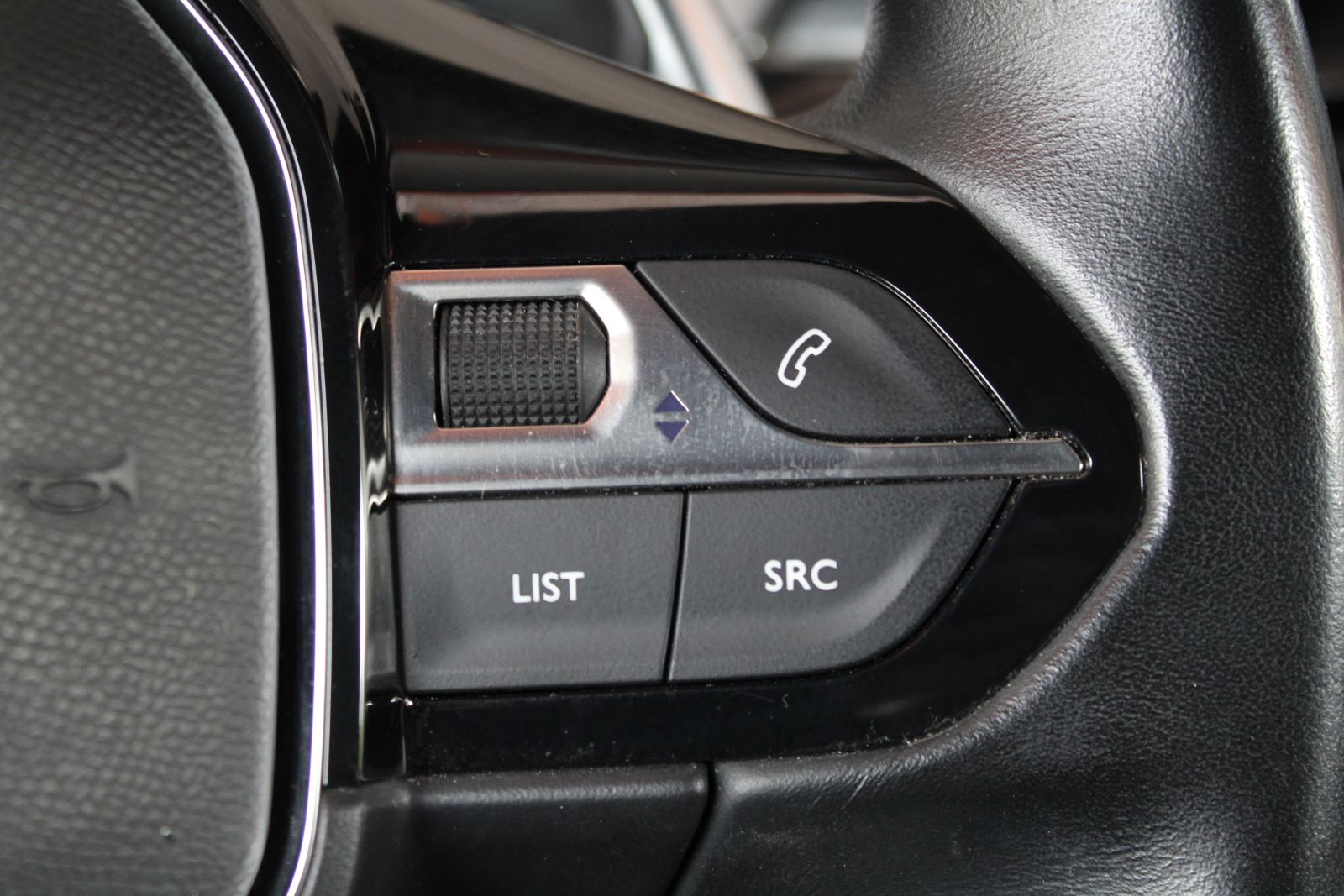 Foto 14 de PEUGEOT 3008 2023 en venta en CSV Motor BARCELONA