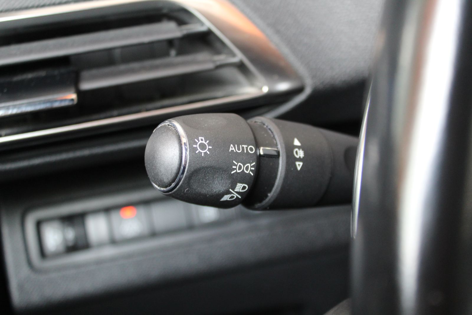 Foto 15 de PEUGEOT 3008 2023 en venta en CSV Motor BARCELONA