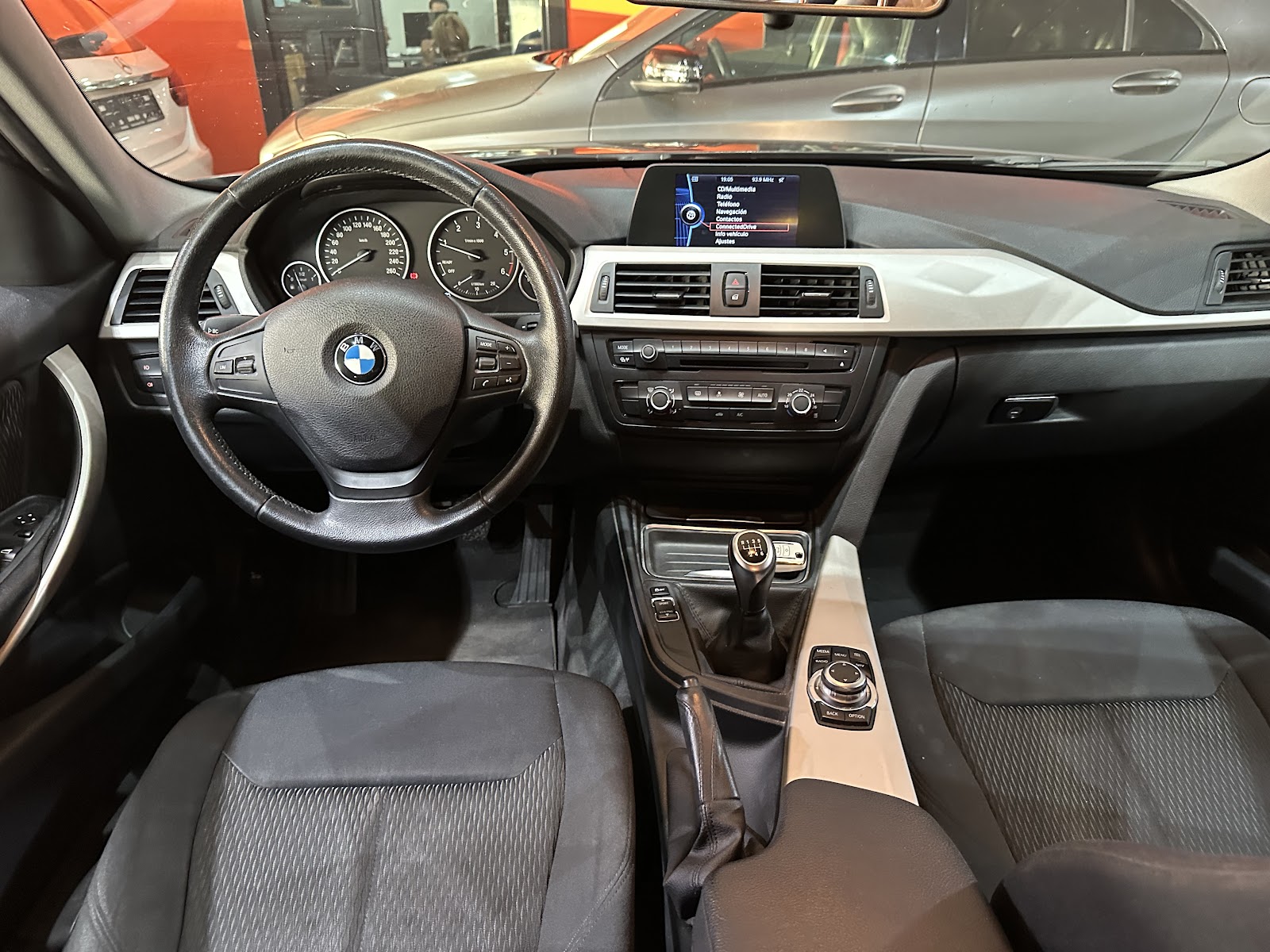 Foto 12 de BMW SERIE 3 2013 en venta en CSV Motor VALDEFUENTES