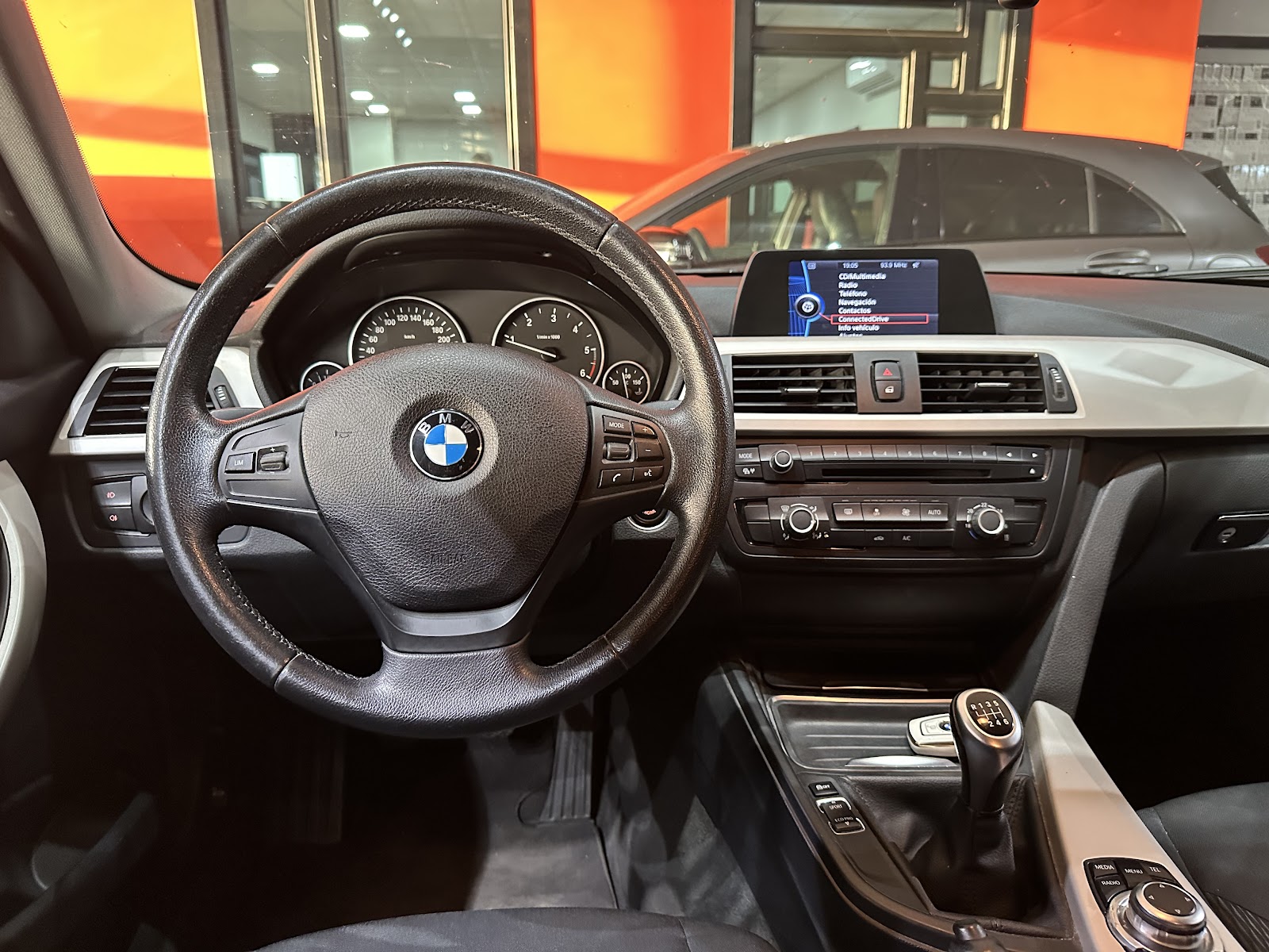 Foto 13 de BMW SERIE 3 2013 en venta en CSV Motor VALDEFUENTES