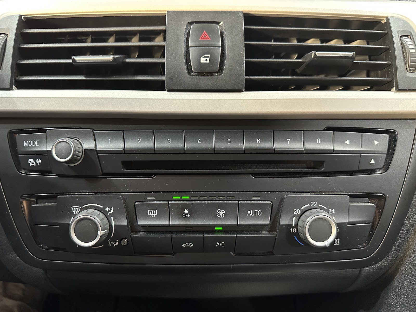 Foto 20 de BMW SERIE 3 2013 en venta en CSV Motor VALDEFUENTES