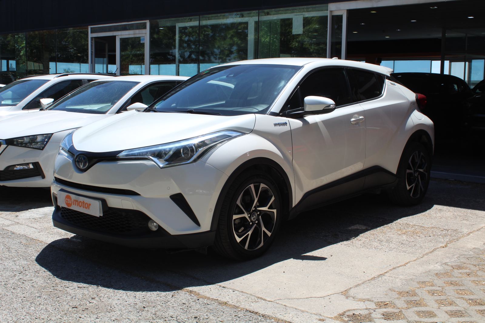 Foto 2 de TOYOTA C-HR 2019 en venta en CSV Motor VALDEFUENTES