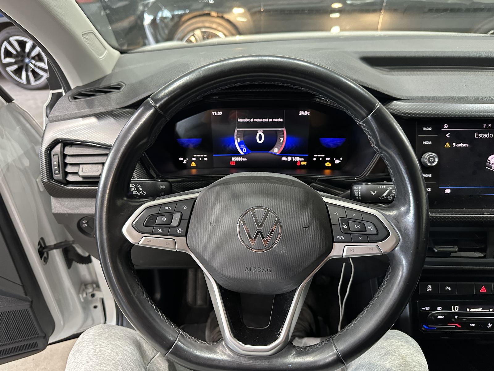 Foto 20 de VOLKSWAGEN T-CROSS 2022 en venta en CSV Motor VALDEFUENTES