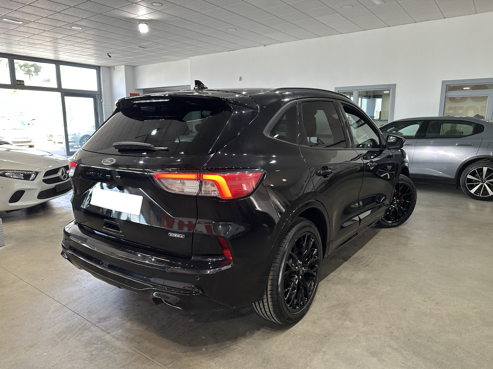 Foto 6 de FORD KUGA 2023 en venta en CSV Motor VALDEFUENTES