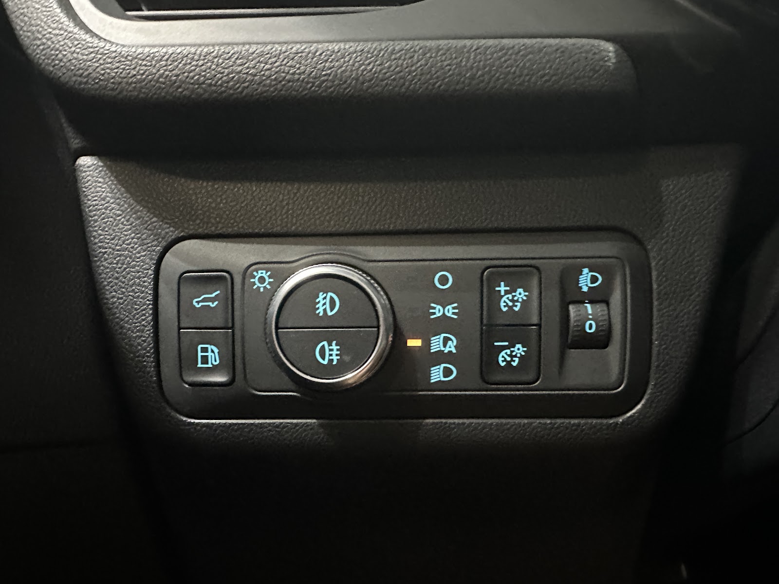 Foto 17 de FORD KUGA 2023 en venta en CSV Motor VALDEFUENTES