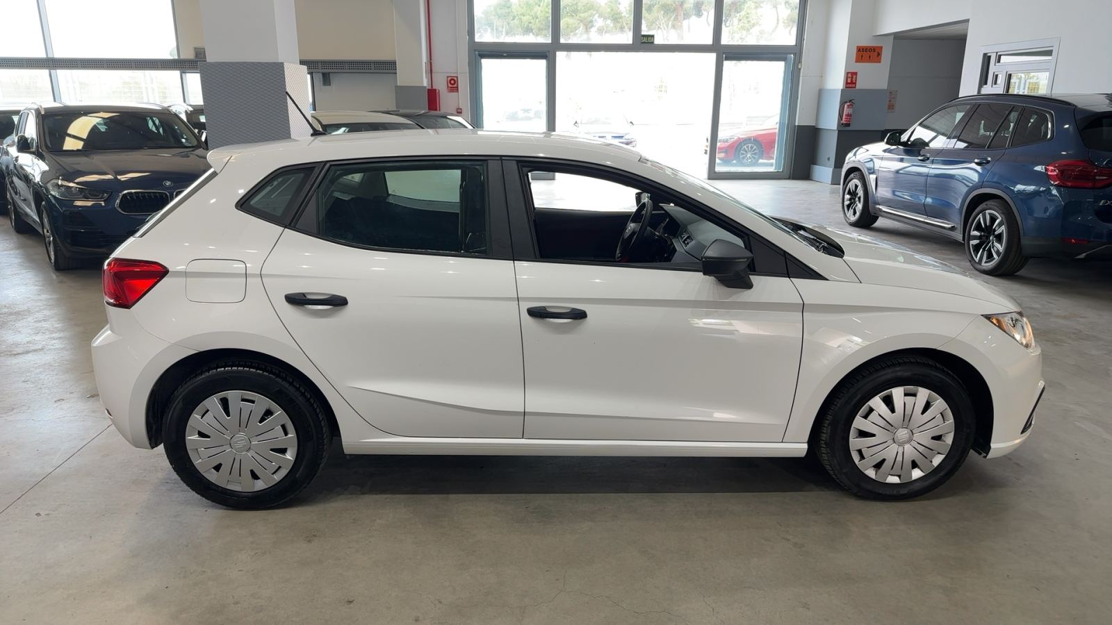 SEAT IBIZA — perfil lateral derecho | CSV Motor VALDEFUENTES