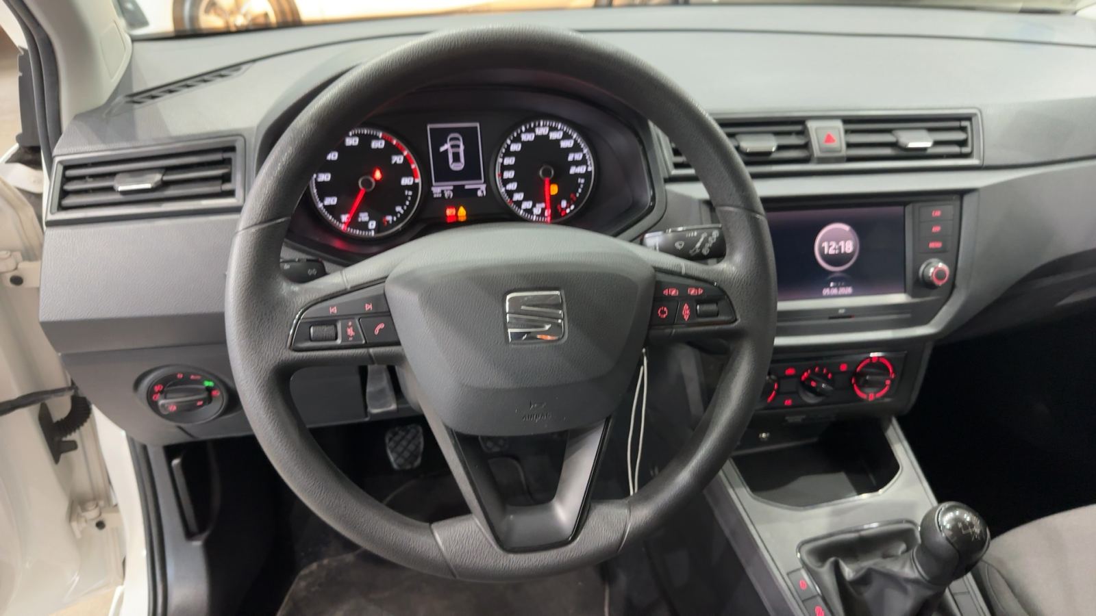 SEAT IBIZA — detalle del volante | CSV Motor VALDEFUENTES