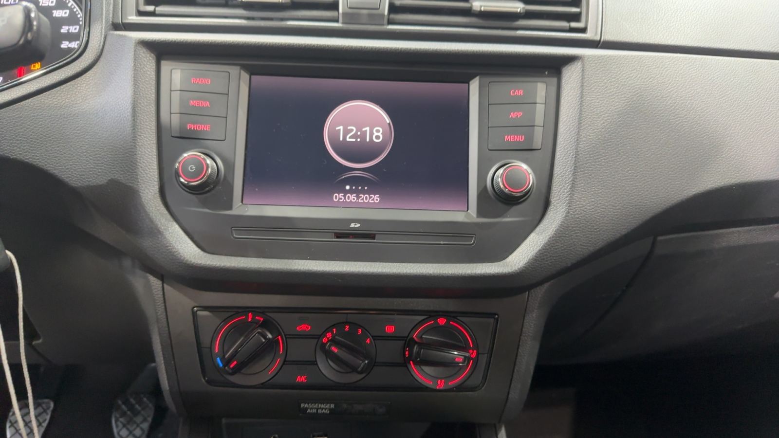 SEAT IBIZA — pantalla multimedia | CSV Motor VALDEFUENTES