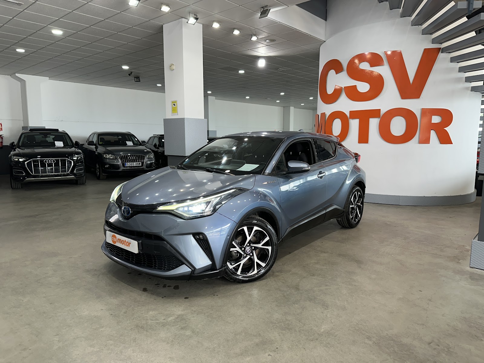 Foto 2 de TOYOTA C-HR 2020 en venta en CSV Motor BILBAO
