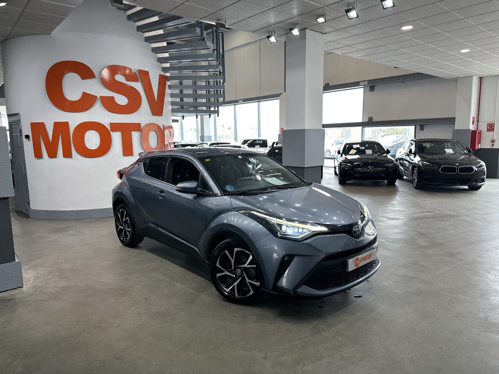 Foto 4 de TOYOTA C-HR 2020 en venta en CSV Motor BILBAO