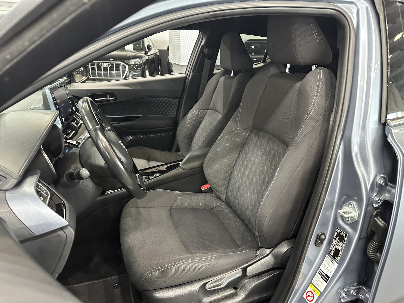 Foto 9 de TOYOTA C-HR 2020 en venta en CSV Motor BILBAO