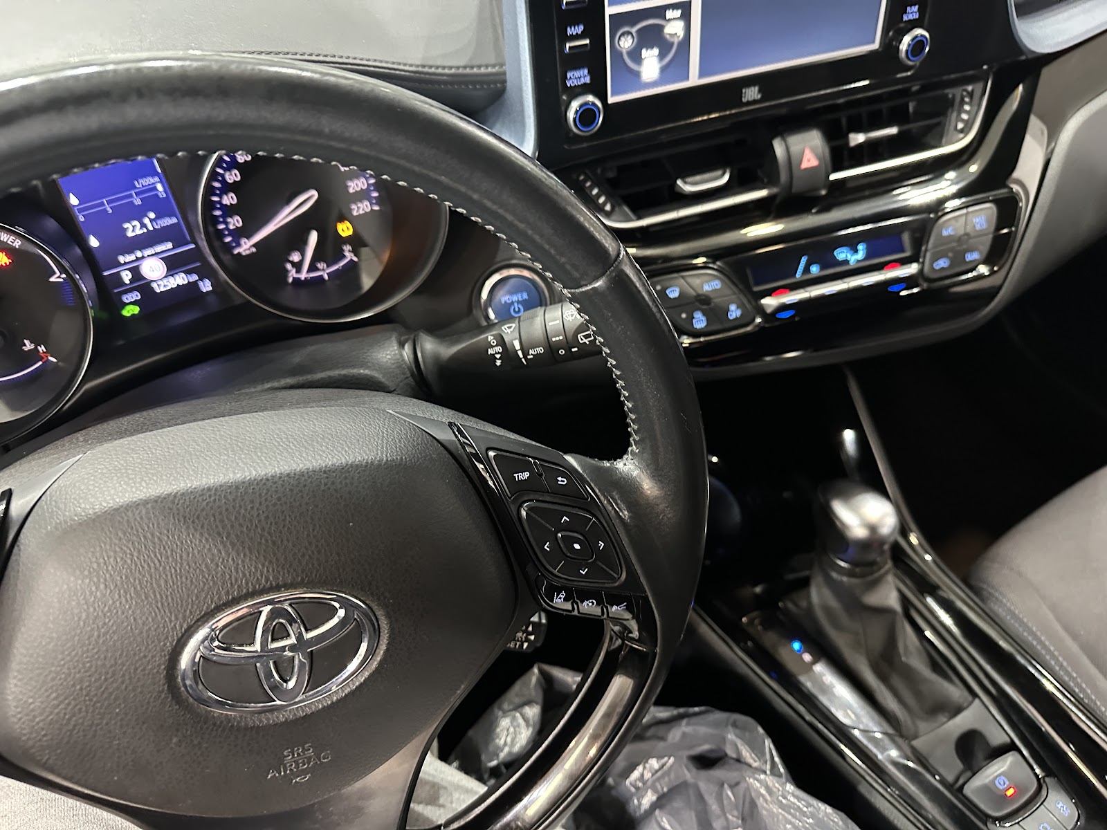 Foto 17 de TOYOTA C-HR 2020 en venta en CSV Motor BILBAO