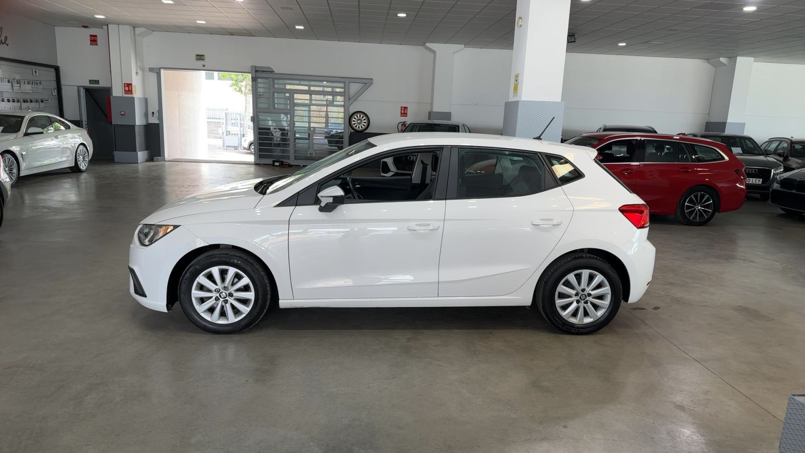 SEAT IBIZA — perfil lateral izquierdo | CSV Motor BILBAO