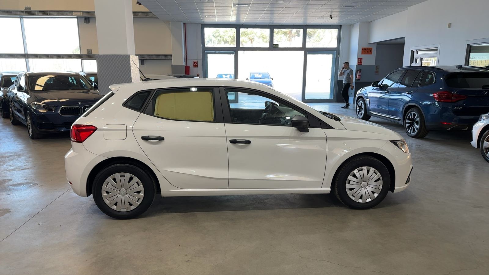 SEAT IBIZA — perfil lateral derecho | CSV Motor VALDEFUENTES