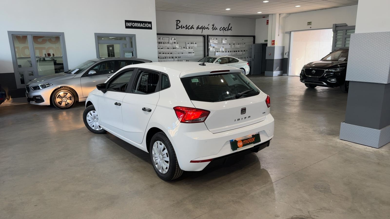 SEAT IBIZA — vista 3/4 trasera izquierda | CSV Motor VALDEFUENTES